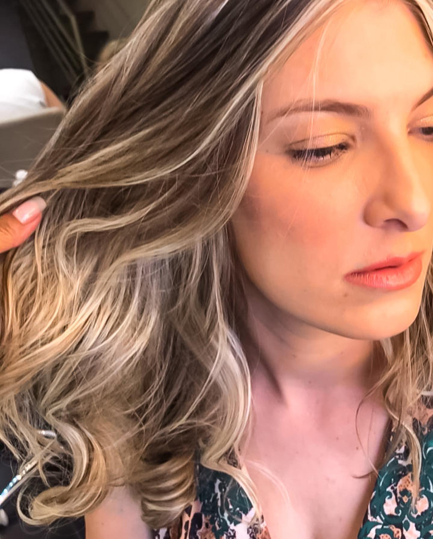 Mechas em Asa Sul, Brasília - Destaque Seu Visual no Charmozê Mechas em Asa Sul, Brasília - Destaque Seu Visual no Charmozê
