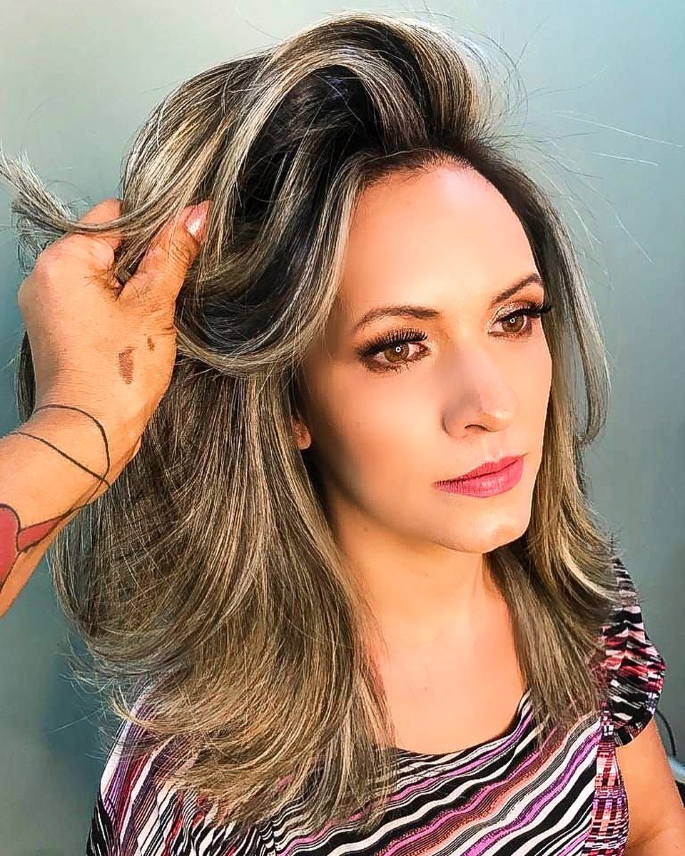 Mechas em Asa Sul, Brasília - Destaque Seu Visual no Charmozê Mechas em Asa Sul, Brasília - Destaque Seu Visual no Charmozê