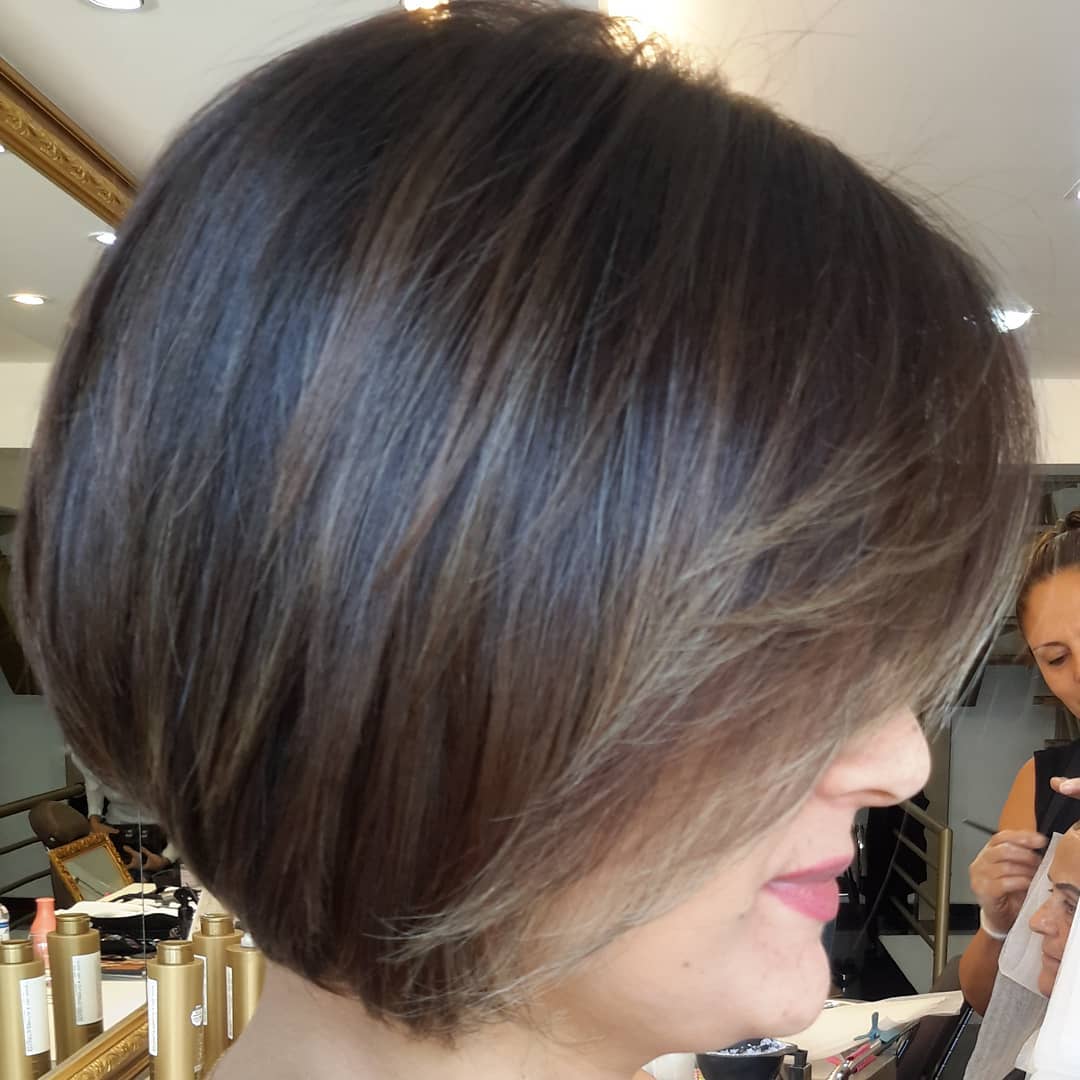 Corte de Cabelo em Asa Sul, Brasília - Espaço Charmozê Corte de Cabelo em Asa Sul, Brasília - Espaço Charmozê